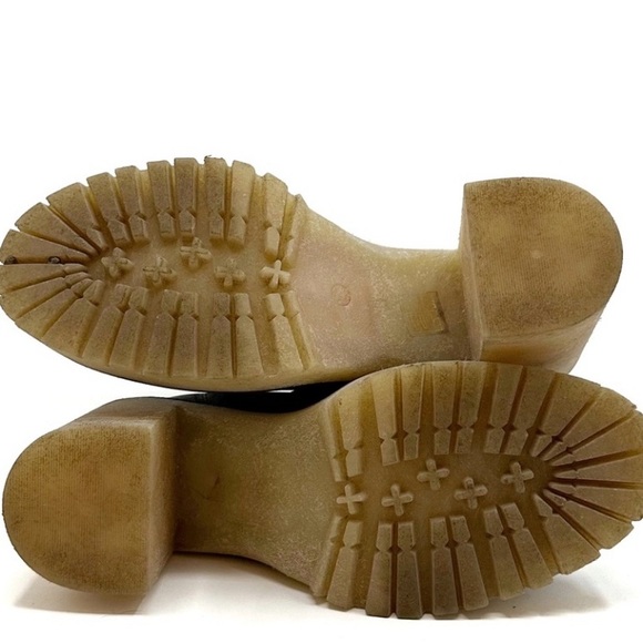 Free People | James Gum Sole Heeled Leather Chelsea Boot Black Size 38 - Picture 9 of 12